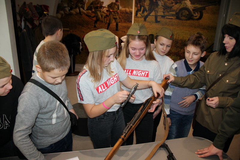 Арсенал и щит России Тульский Государственный Музей Оружия