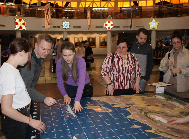 Стальные стражи в бою Тульский Государственный Музей Оружия