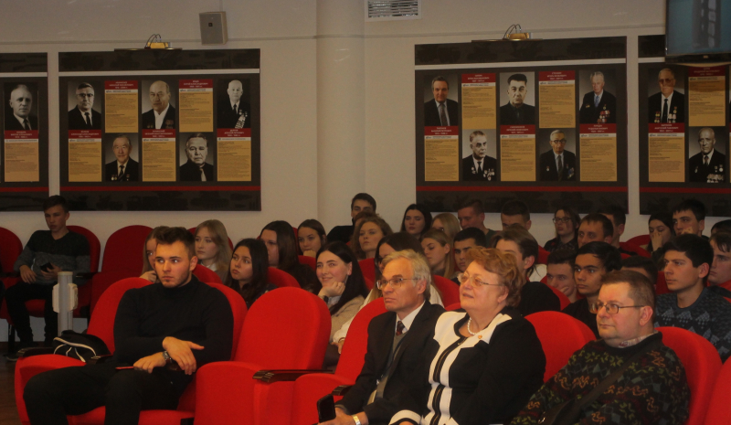 «Выдающийся конструктор стрелкового оружия Федор Васильевич Токарев» А.С.Дергачев Тульский Государственный Музей Оружия