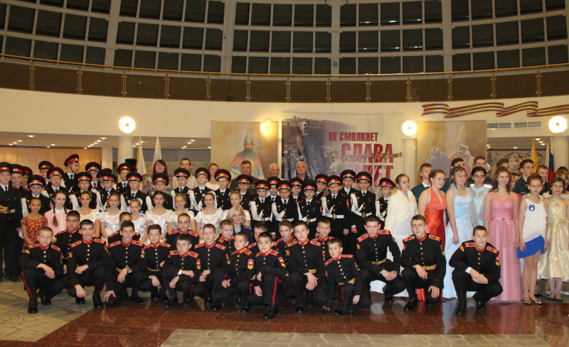 «… И скоро балу быть…» Кадетский бал в музее оружия Тульский Государственный Музей Оружия