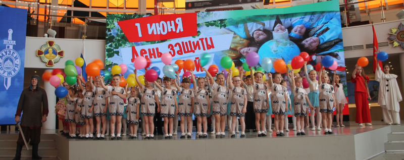 В День защиты детей, первый день летних каникул, Тульский государственный музей оружия по традиции радушно принимает юных посетителей! Тульский Государственный Музей Оружия