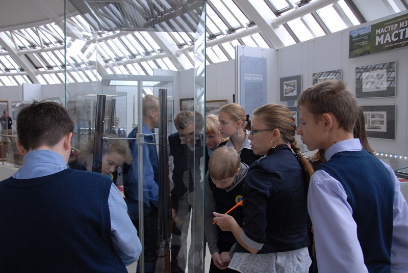 Выставка «Пять столетий русского оружейного искусства. Из собрания Музеев Московского Кремля» завершила работу Тульский Государственный Музей Оружия