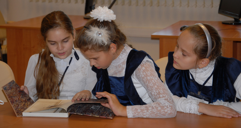 Книга в музее: от старинной до интерактивной, от рукописной до электронной. Тульский Государственный Музей Оружия