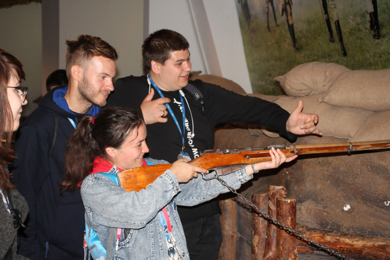 Участники Международного молодежного промышленного форума «Инженеры будущего» - в Тульском музее оружия! Тульский Государственный Музей Оружия