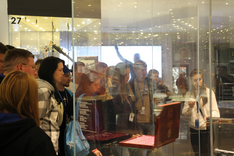 Участники Международного молодежного промышленного форума «Инженеры будущего» - в Тульском музее оружия! Тульский Государственный Музей Оружия