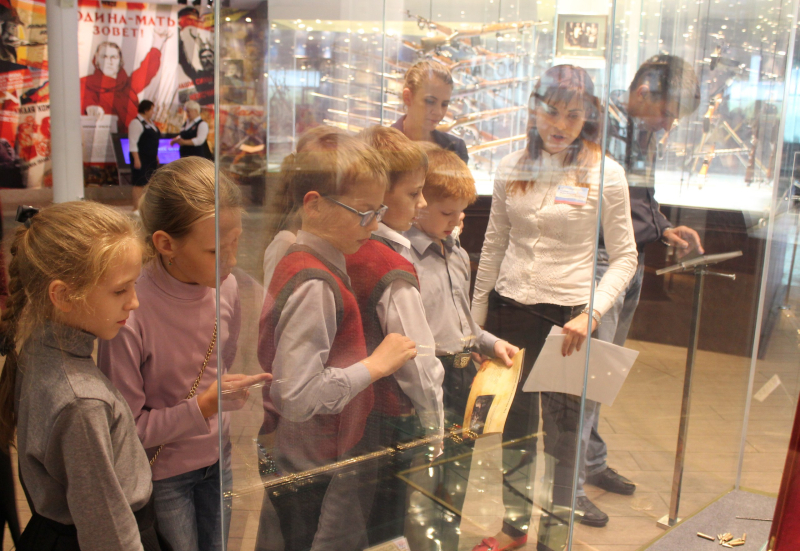 «Оружейная азбука: учимся играя» в День оружейника! Тульский Государственный Музей Оружия