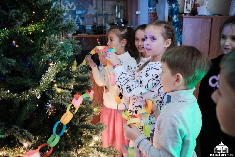 Спешите в «Мастерскую Деда Мороза»! Сказочный герой ждёт встречи с вами! Тульский Государственный Музей Оружия