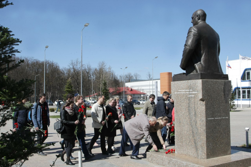 Cотрудники Тульского музея оружия на легендарном КБП им. академика А.Г.Шипунова! Тульский Государственный Музей Оружия