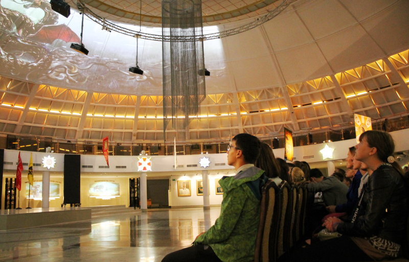 Сегодня Тульский музей оружия встречал детей из семей, пострадавших от наводнения в Иркутской области. Тульский Государственный Музей Оружия