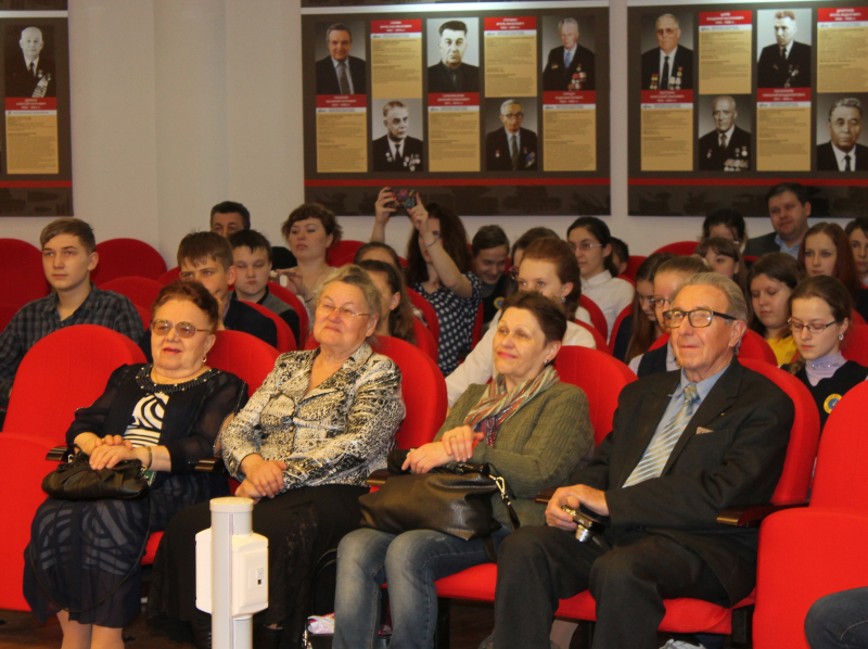 «Настраиваю душу на добро» - новый сборник стихов В.Г. Ходулина Тульский Государственный Музей Оружия