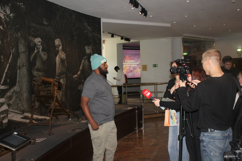 Тульский музей оружия посетила делегация иностранных блогеров Тульский Государственный Музей Оружия