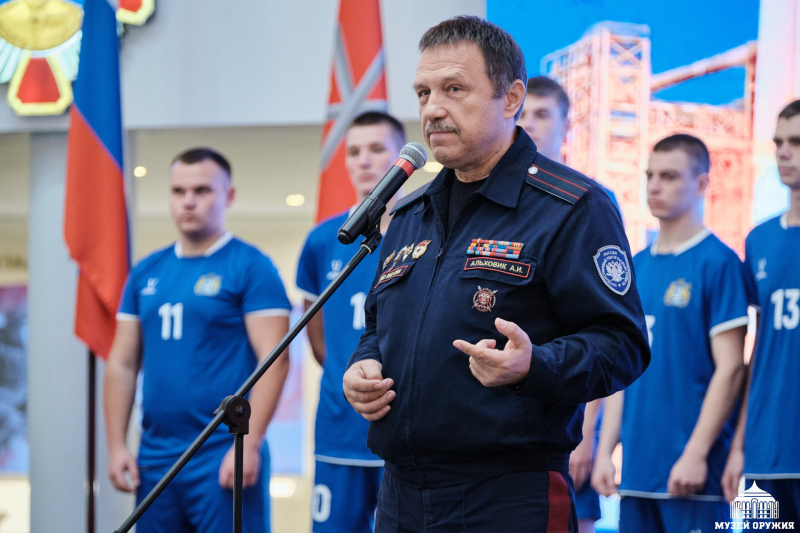 В Тульском государственном музее оружия радушно приняли команды спортсменов – волейболистов Новороссии и Курского приграничья! Тульский Государственный Музей Оружия