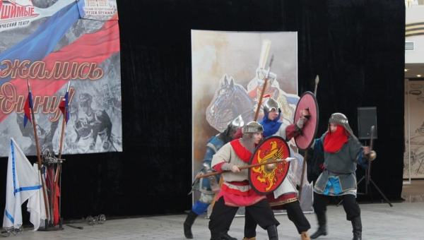 Театр в музее оружия в День семьи, любви и верности! 8 июля в здании-шлеме! Спешите видеть! Тульский Государственный Музей Оружия