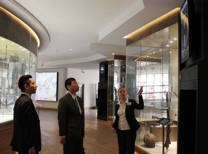 Полномочный министр Посольства Японии в России Токуро Фуруя: « В Японии нет такого музея». Тульский Государственный Музей Оружия