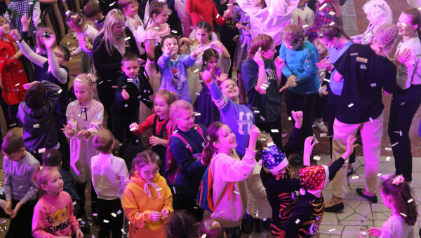 Добро, тепло и свет Тульского музея оружия! Праздничные детские представления «Новогодние секреты Богатырского Шлема» в музее оружия завершились. Тульский Государственный Музей Оружия