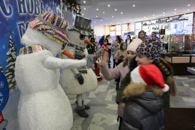 Добро, тепло и свет Тульского музея оружия! Праздничные детские представления «Новогодние секреты Богатырского Шлема» в музее оружия завершились. Тульский Государственный Музей Оружия