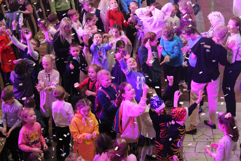 Добро, тепло и свет Тульского музея оружия! Праздничные детские представления «Новогодние секреты Богатырского Шлема» в музее оружия завершились. Тульский Государственный Музей Оружия