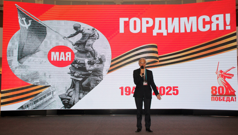 В музее оружия состоялась научно-практическая конференция учащихся муниципального лицея № 2 имени Б.А. Слободского Тульский Государственный Музей Оружия