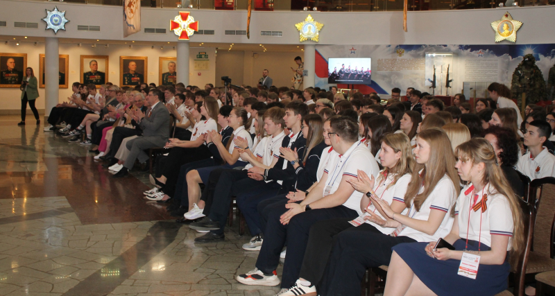 В музее оружия состоялась научно-практическая конференция учащихся муниципального лицея № 2 имени Б.А. Слободского Тульский Государственный Музей Оружия