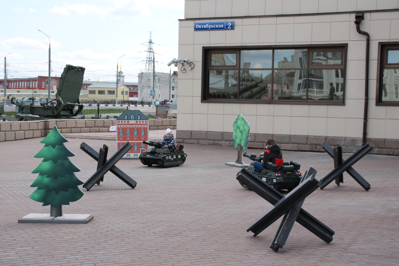 Свыше 14 тысяч гостей из разных регионов России посетили Тульский музей оружия в период с 30 апреля по 3 мая 2022 года Тульский Государственный Музей Оружия