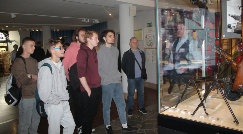 В Тульском государственном музее оружия завершилась акция «Подарок оружейнику» Тульский Государственный Музей Оружия