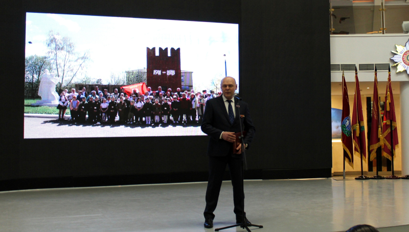 «Главное в жизни – служение Отчизне» - под этим девизом в Зале Славы российского оружия Тульского государственного музея оружия прошел IV областной патриотический форум «Наследники Великой По Тульский Государственный Музей Оружия