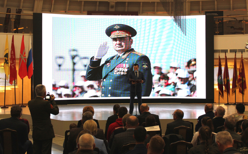 «Главное в жизни – служение Отчизне» - под этим девизом в Зале Славы российского оружия Тульского государственного музея оружия прошел IV областной патриотический форум «Наследники Великой По Тульский Государственный Музей Оружия