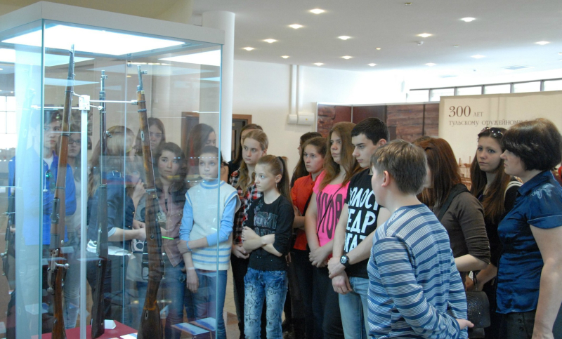 Интерес к экспозиции и выставкам музея оружия растет. Тульский Государственный Музей Оружия