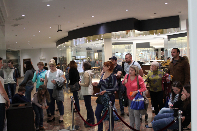 Спешите в музей оружия! Работают оба здания! В здании-шлеме прошли мирные «Музейные баталии» Тульский Государственный Музей Оружия