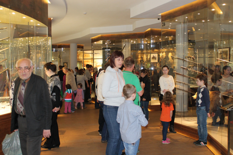 Наступила полночь… Более 10 000 посетителей радушно принял музей оружия в «Ночь музеев» … До новых встреч! Тульский Государственный Музей Оружия