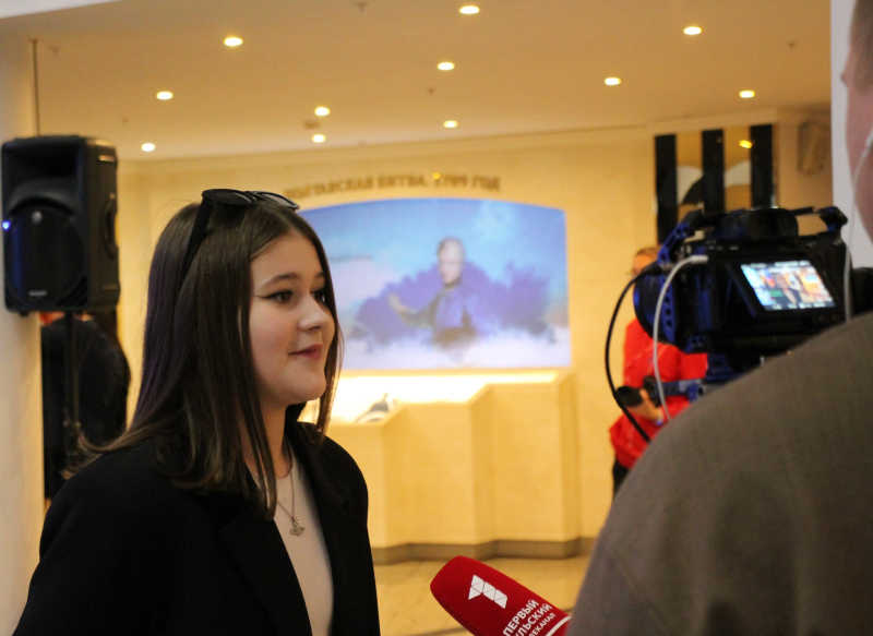 В Тульском музее оружия состоялась торжественная церемония вручения паспортов гражданина России! Тульский Государственный Музей Оружия