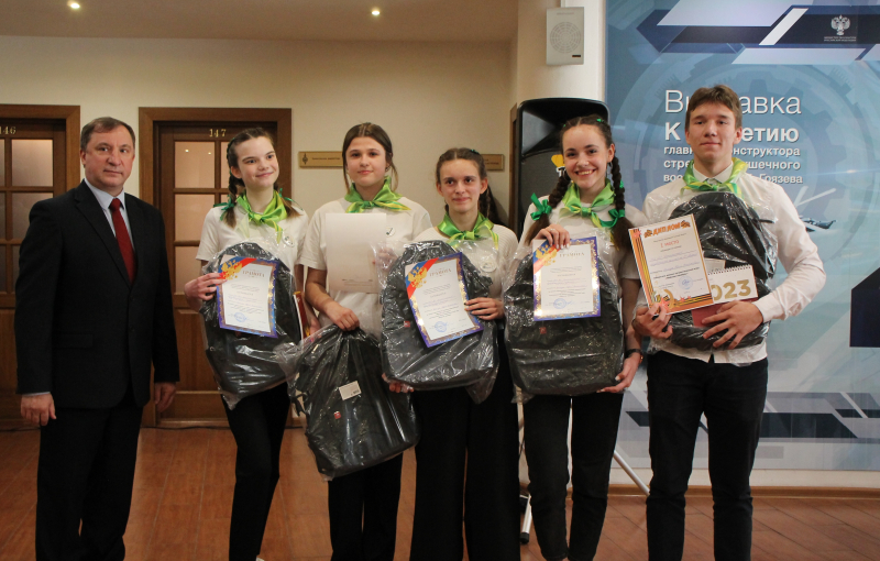 В Тульском музее оружия состоялась военно-патриотическая игра «Майские маневры» Тульский Государственный Музей Оружия