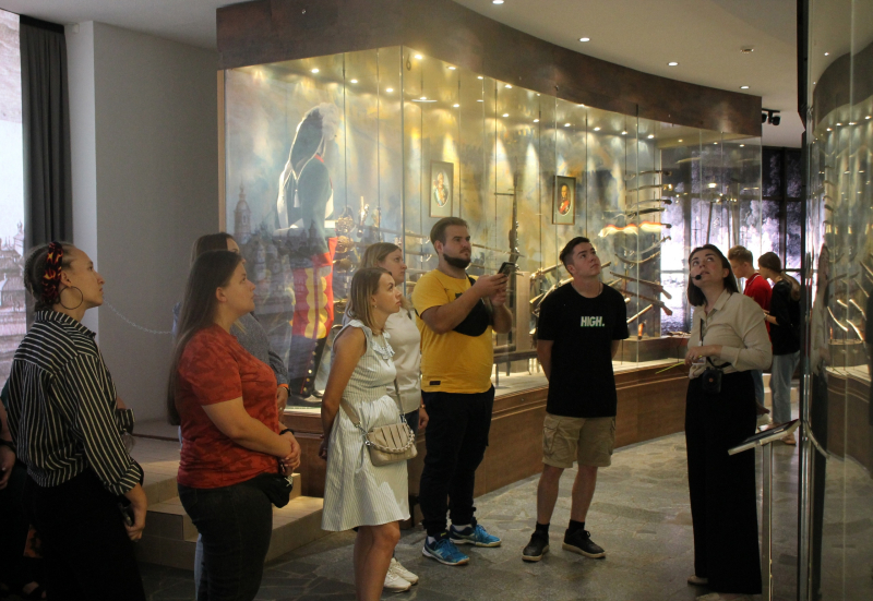 Музей оружия посетили участники Окружного семинара-совещания представителей региональных и муниципальных органов власти Тульский Государственный Музей Оружия