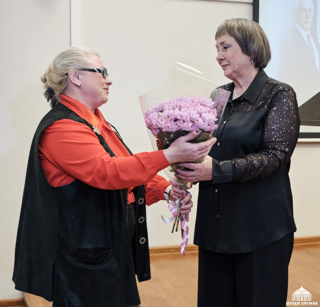 В Тульском государственном музее оружия состоялась презентация новой книги «Архивы памяти моей. Война в воспоминаниях фронтовиков-туляков» Тульский Государственный Музей Оружия