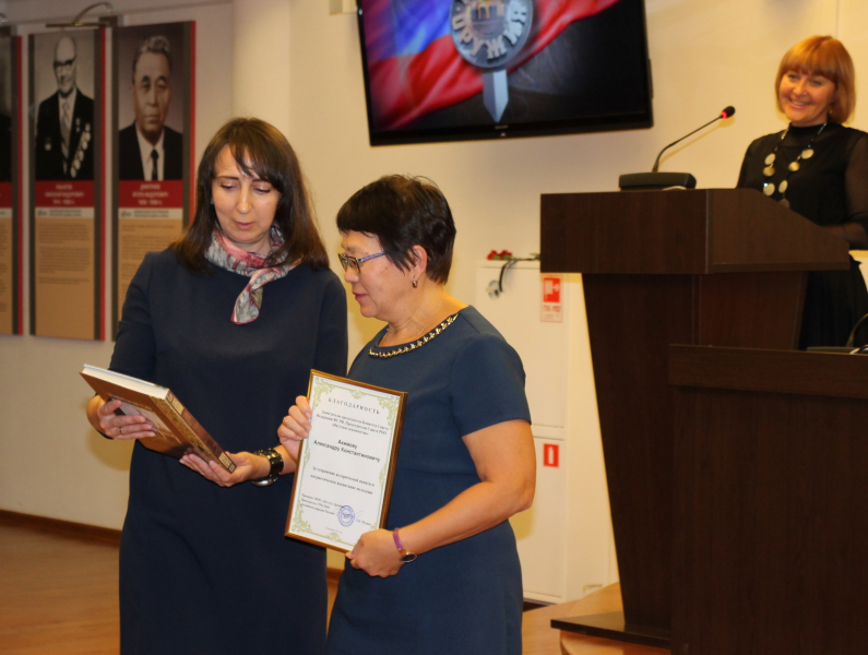 21 сентября в музее оружия прошла патриотическая акция Региональной общественной организации «Якутское землячество» Тульский Государственный Музей Оружия