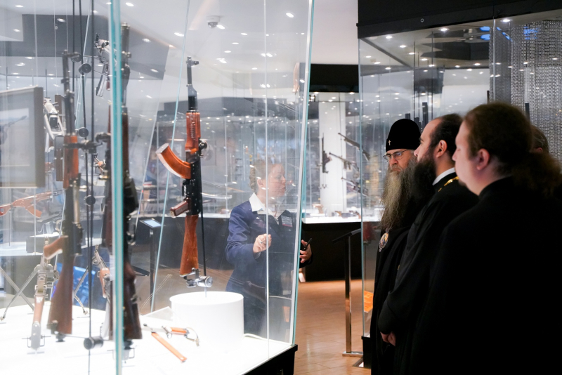 Тульский государственный музей оружия радушно принимал митрополита Нижегородского и Арзамасского Георгия Тульский Государственный Музей Оружия