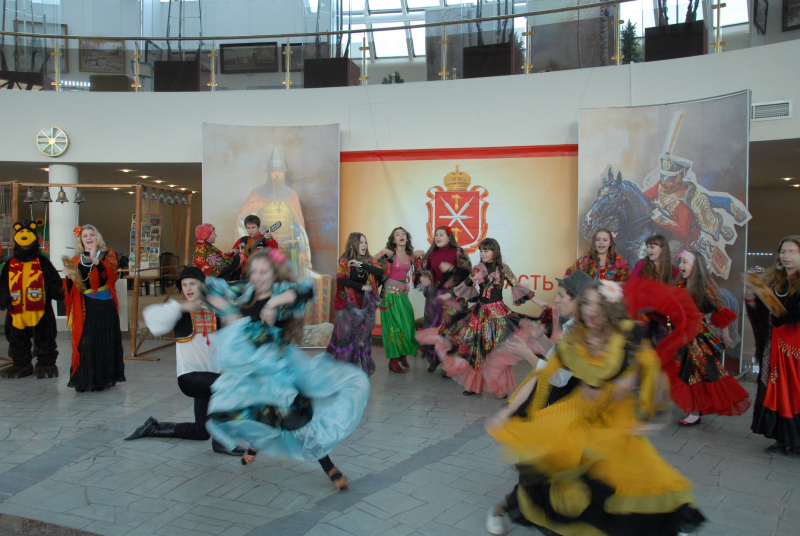 Цвети, наш край! Живите в мире, люди! Тульский Государственный Музей Оружия