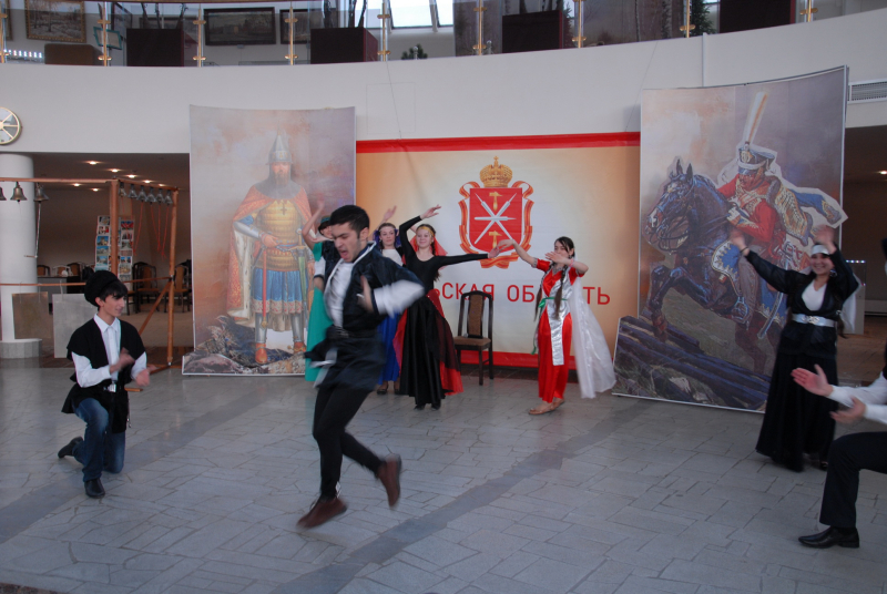 Цвети, наш край! Живите в мире, люди! Тульский Государственный Музей Оружия