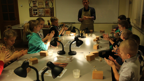 Дорогие друзья! Только 28 и 29 сентября в здании музея оружия на территории Тульского кремля - бесплатный мастер-класс по художественной керамике «Премудрости волшебной глины» Тульский Государственный Музей Оружия