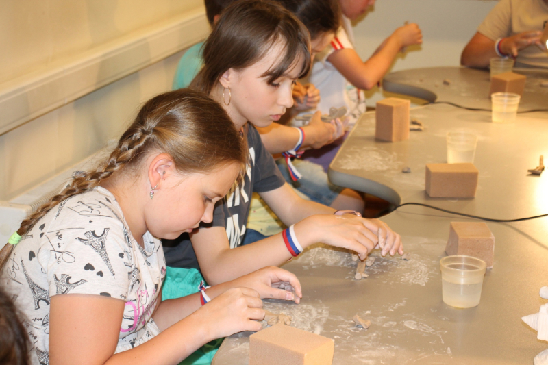 Дорогие друзья! Только 28 и 29 сентября в здании музея оружия на территории Тульского кремля - бесплатный мастер-класс по художественной керамике «Премудрости волшебной глины» Тульский Государственный Музей Оружия