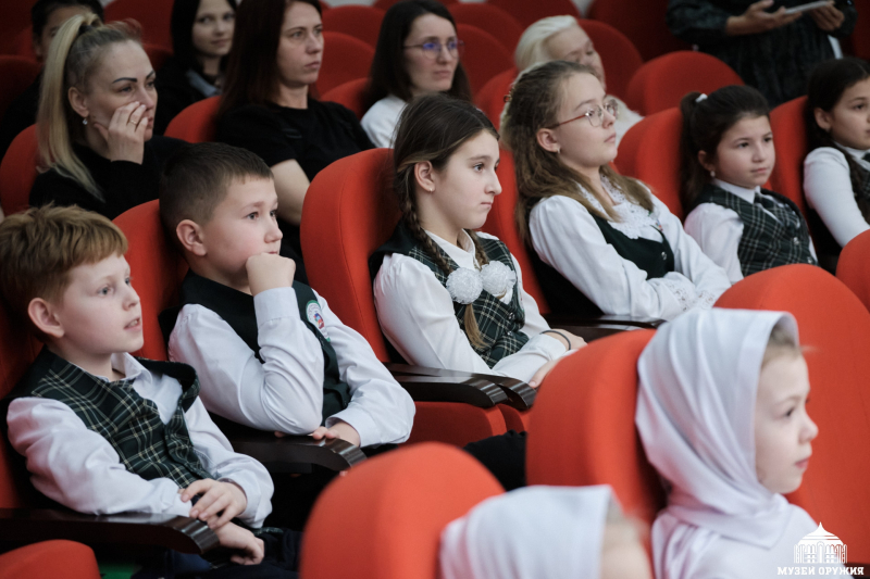 В преддверии Дня Героев Отечества в Тульском государственном музее оружия состоялась Перекличка именных школ Зареченского района г. Тулы! Тульский Государственный Музей Оружия