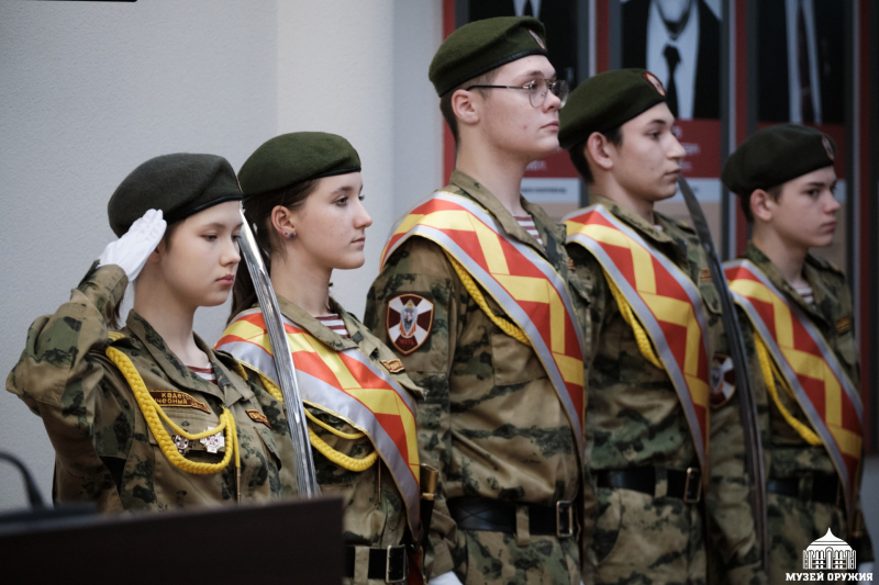 В преддверии Дня Героев Отечества в Тульском государственном музее оружия состоялась Перекличка именных школ Зареченского района г. Тулы! Тульский Государственный Музей Оружия
