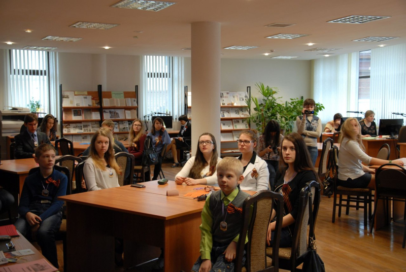 Заседание интеллектуального клуба «Дилемма», посвященное Великой Победе. Тульский Государственный Музей Оружия