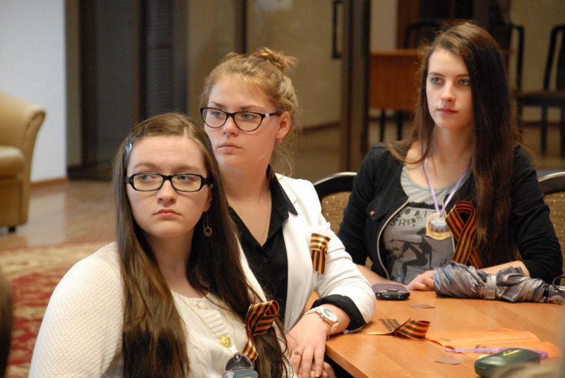 Заседание интеллектуального клуба «Дилемма», посвященное Великой Победе. Тульский Государственный Музей Оружия