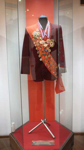 Легенда стрелкового спорта»! В Тульском государственном музее оружия открылась выставка, посвященная 100-летию Ефима Леонтьевича Хайдурова – всемирно известного конструктора спортивного оружи Тульский Государственный Музей Оружия