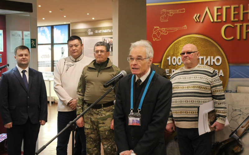Легенда стрелкового спорта»! В Тульском государственном музее оружия открылась выставка, посвященная 100-летию Ефима Леонтьевича Хайдурова – всемирно известного конструктора спортивного оружи Тульский Государственный Музей Оружия