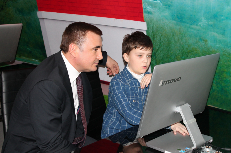 Врио Губернатора Тульской области А.Г.Дюмин посетил новое здание Тульского музея оружия Тульский Государственный Музей Оружия