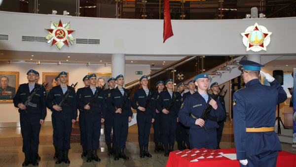 «Вы стали частью Великой и непобедимой армии России!». Тульский Государственный Музей Оружия
