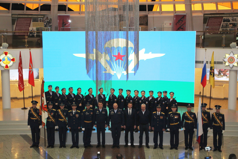 «Вы стали частью Великой и непобедимой армии России!». Тульский Государственный Музей Оружия