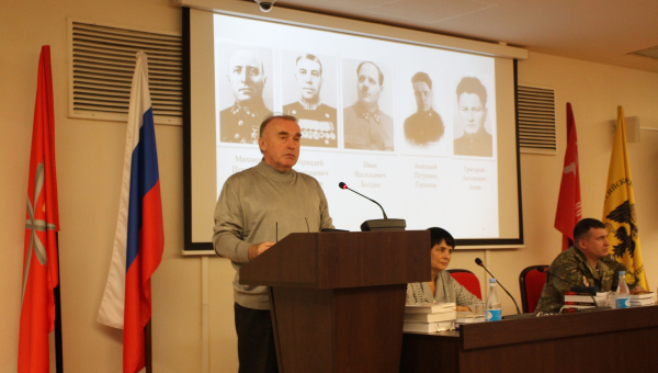 В Тульском музее оружия состоялась горячая дискуссия о сложном трагическом периоде в истории города-героя Тулы Тульский Государственный Музей Оружия